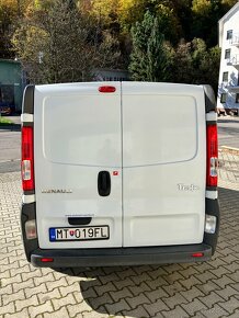 Renault Trafic 2.0 DCi - 8