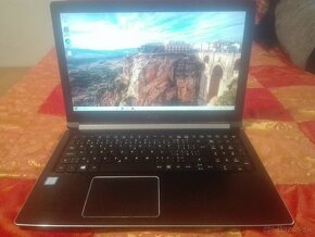 Acer A515. i3-7gen. 15,6" FHD. 12 GB DDR4.256 GB SSD. - 8