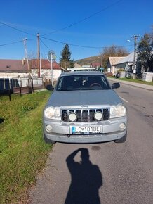 Jeep Grand Cherokee - 8