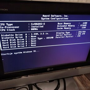 stary pocitac Cyrix 486DX2 80mhz - 8