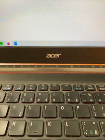 Acer Aspire V Nitro Herný Notebook - 8