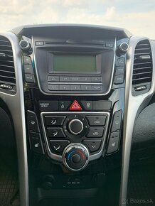 Hyundai i30 1.6 88 kw, 112 000 km - 8