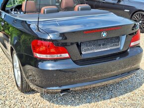 BMW 123d Cabrio TOP STAV - 8