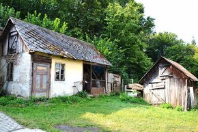 Utešený 2-izbový dom na predaj v obci Závada - 8