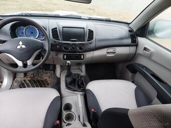 Mitsubishi L200 - 8