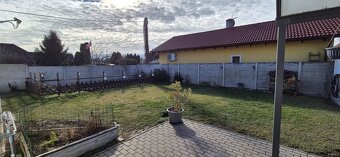 PREDAJ 4-IZBOVÝ RODINNÝ DOM – BUNGALOV V OBCI KYSELICA - 8