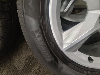 5X112 R19 AUDI 8,0J ET28 . - 8