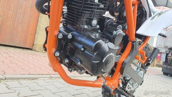 Pitbike Mikilon Defender 150RR kola 19/16 oranžová - 8