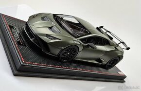 LAMBORGHINI HURACAN STO | MR COLLECTION 1/18 - 8