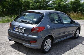 Peugeot 206 + 1.4 Magic - 8