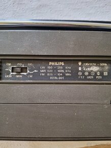 Predam radio PHILIPS aradio budik ELTA - 8