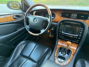 Jaguar XJ 8 4,2 Executive - 8