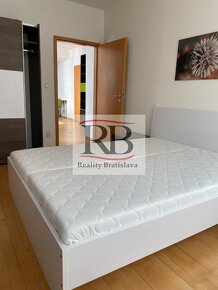 BEZ PROVIZIE Priestranný 3-izbový apartmán vo Vienna Gate v  - 8