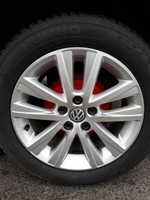 Volkswagen Polo - 8