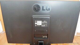 LG Flatron E2242- širokouhlý led monitor - 8