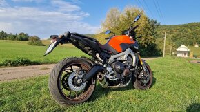 Yamaha mt09 - 8