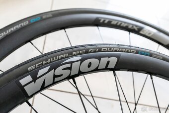 Predám kolesá Vision Trimax 30 Disc Wheelset, jazdené 4 mesi - 8