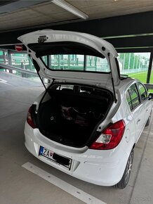 Opel corsa D automat - 8