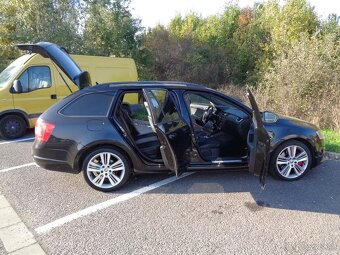 Škoda Octavia Combi 2.0 TDI RS DSG - 8