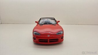 1:18 DODGE VIPER RT/10 - 8