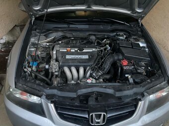 Honda Accord 2.0i 114kW - 8