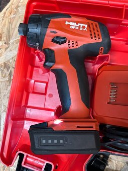 Hilti - 8