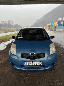 Toyota yaris 1.3 - 8