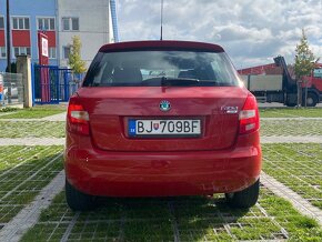 Fabia II 1.2 HTP 44kW 46500km  rv.2009 - 8