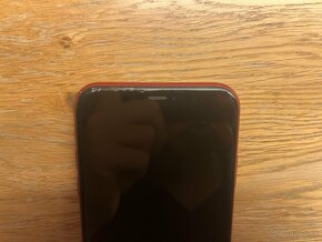 iPhone 11 Red 128 GB - 8