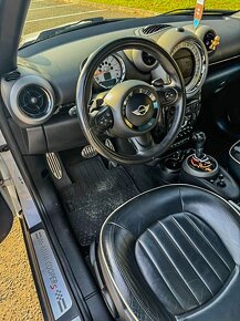 Mini CountryMan S 1.6 turbo benzin 135kw 4x4 - 8