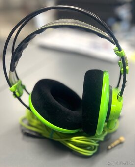 AKG Q701 Quency Jones - Edition (Lime) - 8