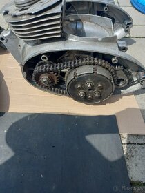 Jawa 250 353 motor - 8