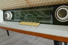 Rádio gramofón – retro - 8