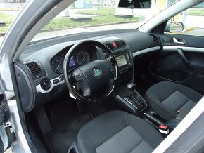 Škoda Octavia Combi 1.9 TDI Elegance DSG - 8