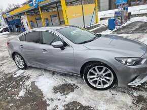 Mazda 6 - 8