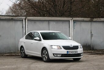 Škoda Octavia 1.6 TDI GreenLine - 8