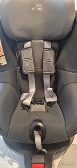 Britax Romer dualfix m i size - 8