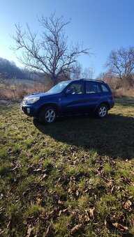 Toyota RAV 4 - 8