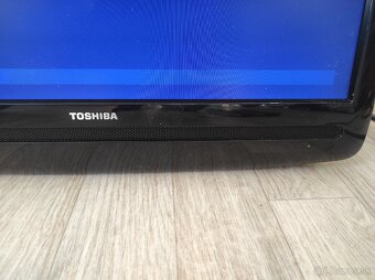 televizor Toshiba - 8