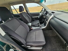 Suzuki Grand Vitara 2.0i + LPG 4x4 - 8