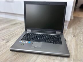 notebook TOSHIBA 15” Windows 10 - 8