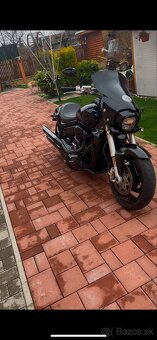 Suzuki Intruder M1800R - 8