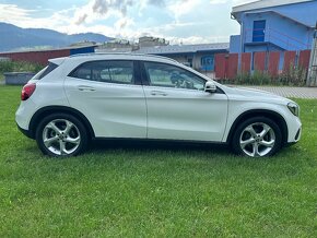 Mercedes-Benz GLA 200 d 4MATIC A/T - 8