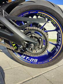 Yamaha mt09 SP - 8