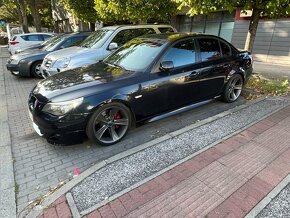 BMW E60 550i 370k V8 - 8
