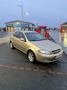 Predám chevrolet lacetti 1.6 16v rok 2005 - 8