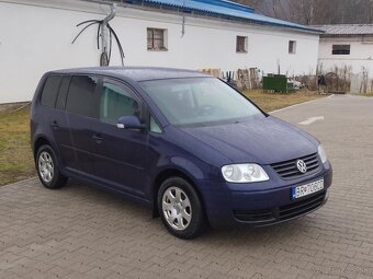 Volkswagen Touran 1.6.FSI - 8