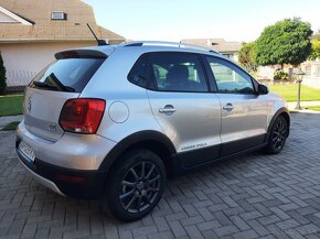 VW  Polo Cross - 8