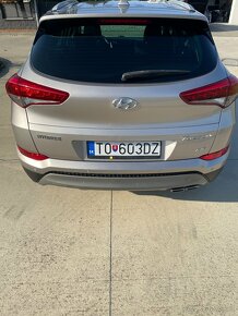 Hyundai Tucson Premium 2.0 CRDI diesel - 8