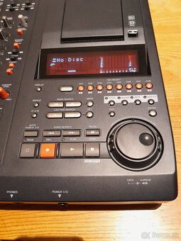 Strihový mixpult YAMAHA multitrack MD recorder MD8 - 8